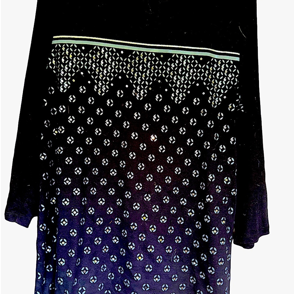 Sequence Black top /shirt ladies XL  sequence front    Croft & Barrow